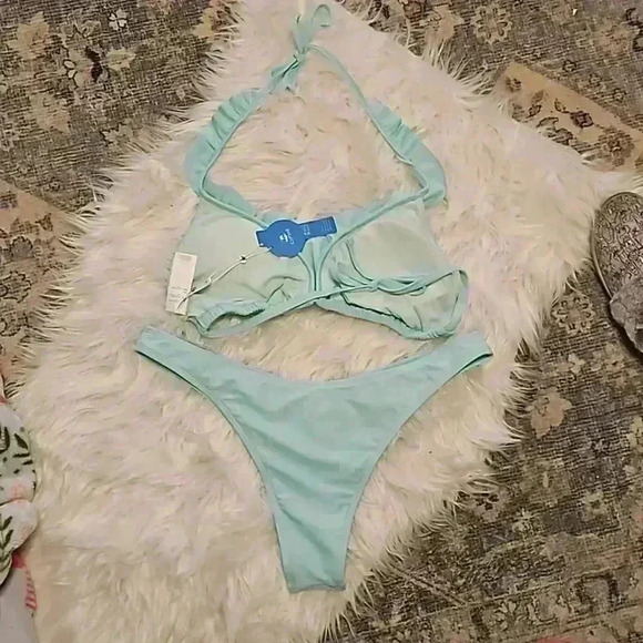 Cupshe Bikini - Picture 4 of 9